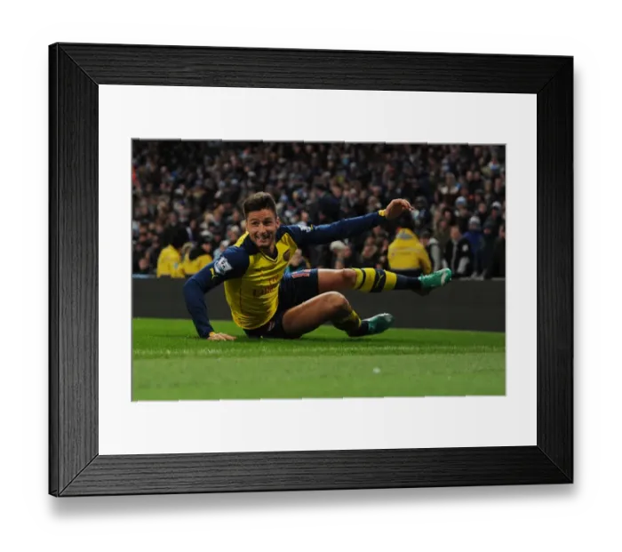 Framed Print : Olivier Giroud's Brace: Dramatic Arsenal Comeback vs Manchester City, Premier League 2014-15