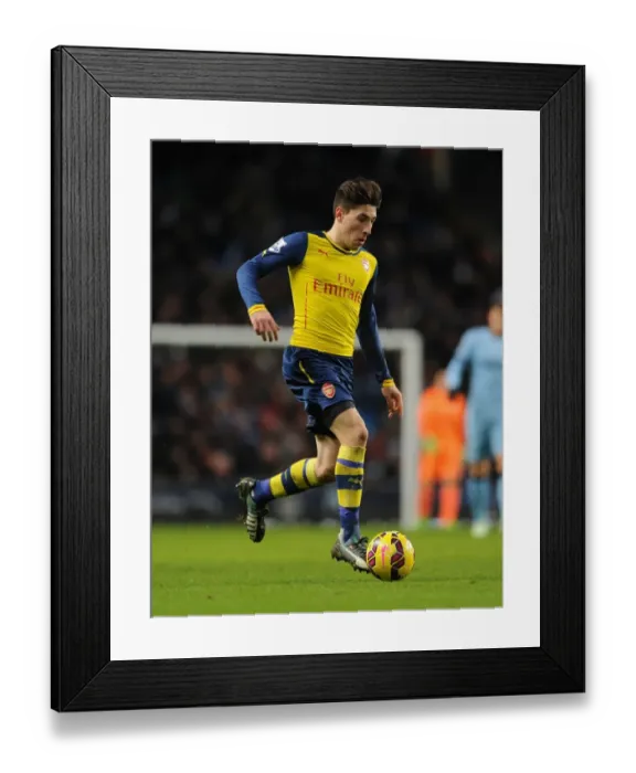 Framed Print : Hector Bellerin: Arsenal's Star Defender in the Manchester City Showdown, Premier League 2014-15 Framed Print : Hector Bellerin: Arsenal's Star Defender in the Manchester City Showdown, Premier League 2014-15