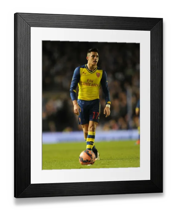 Framed Print : Alexis Sanchez in Action: Arsenal vs. Brighton & Hove Albion, FA Cup 2015
