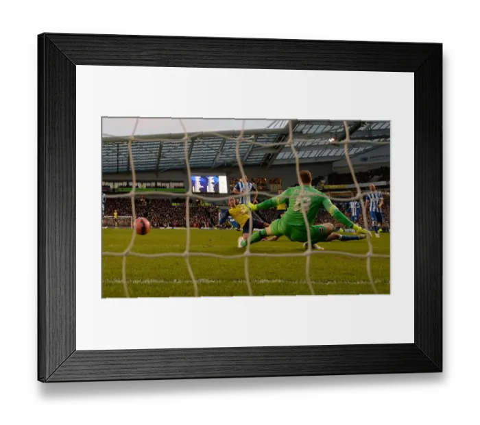 Framed Print : Mesut Ozil Scores Past David Stockdale: Brighton & Hove Albion vs Arsenal, FA Cup 2015