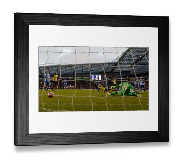 Framed Print : Mesut Ozil Scores the Decisive Goal: Arsenal's FA Cup Triumph over Brighton & Hove Albion (2015)