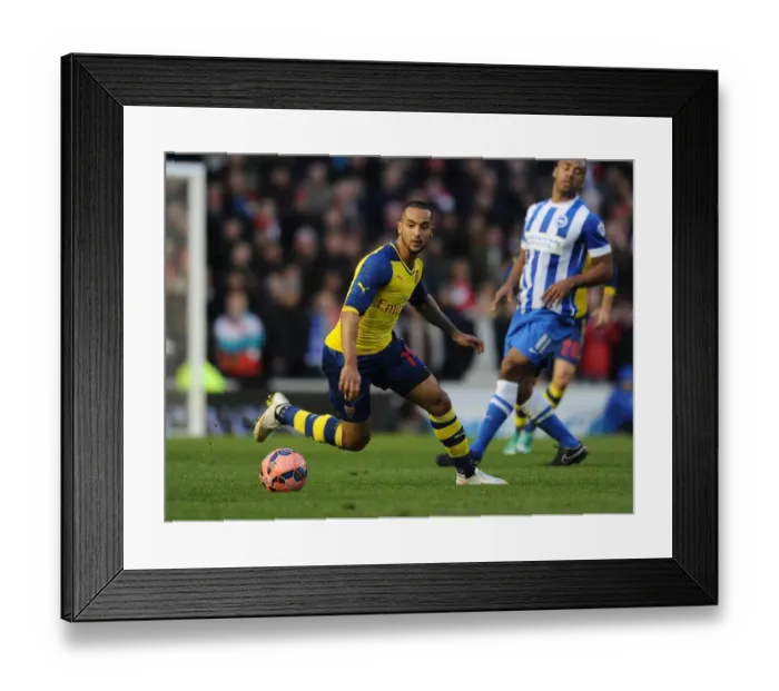 Framed Print : Theo Walcott in Action: Arsenal's Star Forward vs. Brighton & Hove Albion, FA Cup 2014 / 15 Framed Print : Theo Walcott in Action: Arsenal's Star Forward vs. Brighton & Hove Albion, FA Cup 2014 / 15