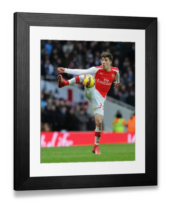 Framed Print : Hector Bellerin in Action: Arsenal vs Aston Villa, Premier League 2014-15