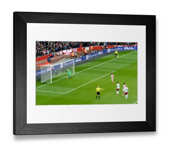 Framed Print : Santi Cazorla's Game-Changing Penalty: Arsenal's Victory over Aston Villa (2015) Framed Print : Santi Cazorla's Game-Changing Penalty: Arsenal's Victory over Aston Villa (2015)