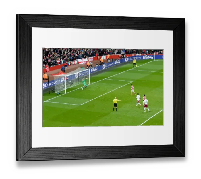 Framed Print : Santi Cazorla's Game-Winning Penalty: Arsenal's Victory over Aston Villa (2015) Framed Print : Santi Cazorla's Game-Winning Penalty: Arsenal's Victory over Aston Villa (2015)
