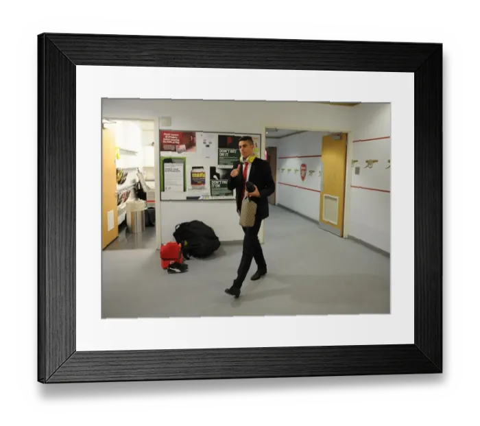 Framed Print : Arsenal FC: Gabriel's Pre-Match Routine vs Aston Villa (Premier League, 2015) Framed Print : Arsenal FC: Gabriel's Pre-Match Routine vs Aston Villa (Premier League, 2015)