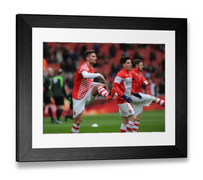 Framed Print : Arsenal's Olivier Giroud Readies for Kickoff Against Aston Villa (2014-15)