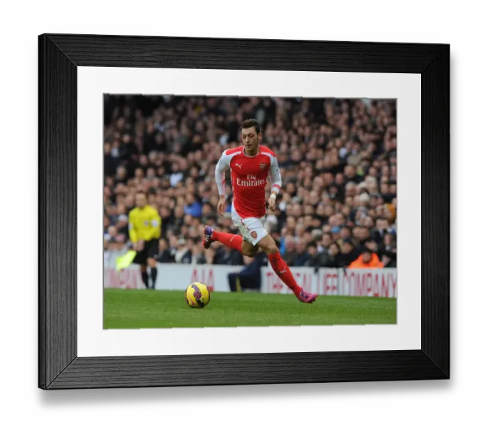 Framed Print : Mesut Ozil in Action: Tottenham vs. Arsenal, Premier League 2014-15