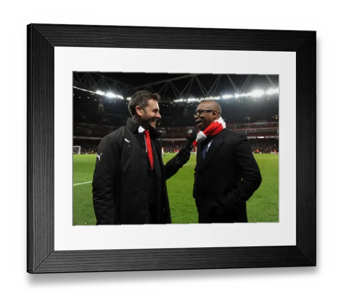 Framed Print : Arsenal Legends Nigel Mitchell and Ian Wright at Half-Time: Arsenal vs Leicester City, Premier League 2015 Framed Print : Arsenal Legends Nigel Mitchell and Ian Wright at Half-Time: Arsenal vs Leicester City, Premier League 2015
