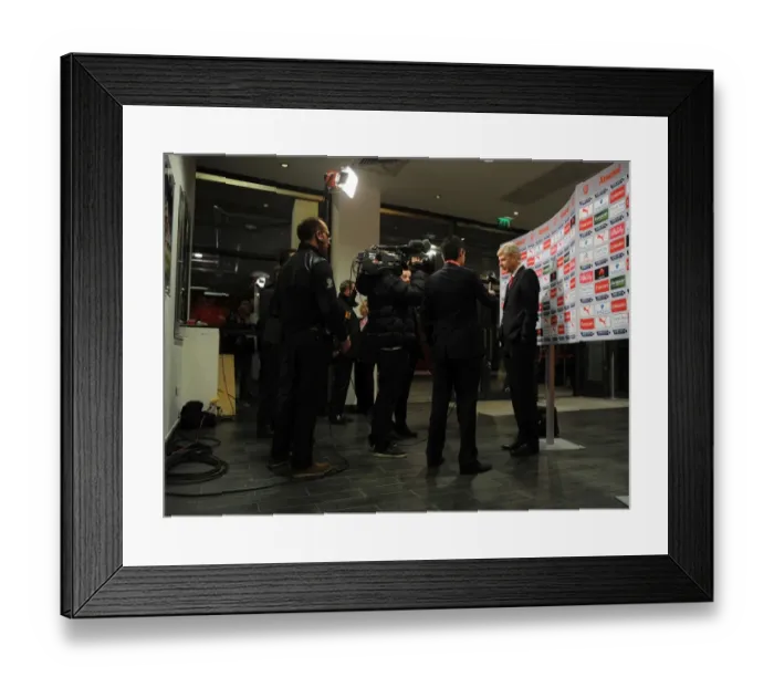 Framed Print : Arsene Wenger: Arsenal Manager's Pre-Match Interview vs Leicester City (2015) Framed Print : Arsene Wenger: Arsenal Manager's Pre-Match Interview vs Leicester City (2015)