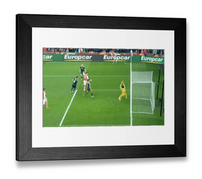 Framed Print : Olivier Giroud Scores Past Mejias: Arsenal vs Middlesbrough, FA Cup 2015