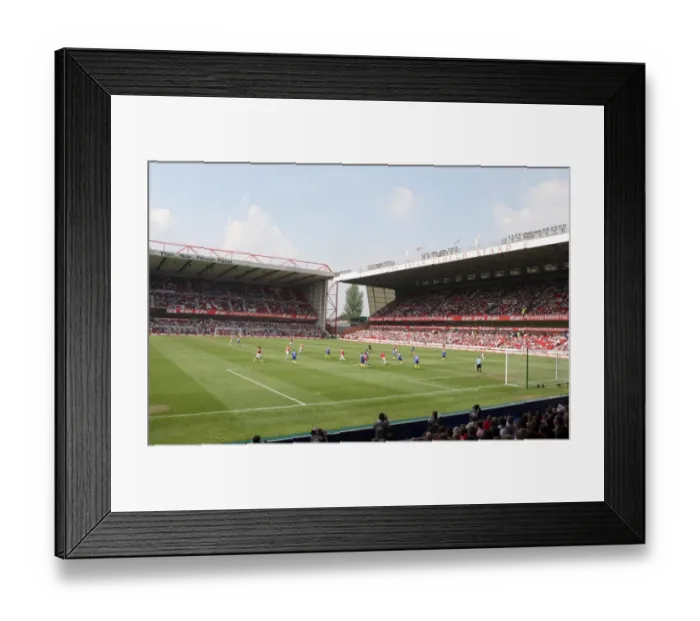 Framed Print : Arsenal Ladies 4: 1 Leeds United LFC