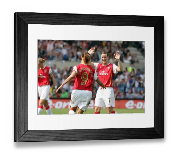 Framed Print : Lianne Sanderson celebrates scoring Arsenals 3rd goal