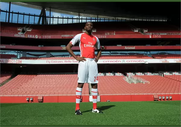 Abou Diaby (Arsenal). Arsenal 1st Team Photocall. Emirates Stadium, 7  /  8  /  14. Credit