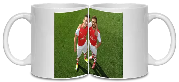 Laurent Koscielny and Mathieu Flamini (Arsenal). Arsenal 1st Team Photocall. Emirates Stadium