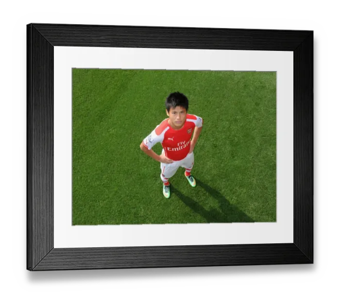 Framed Print : Arsenal First Team: Ryo Miyaichi at Emirates Stadium (2014)