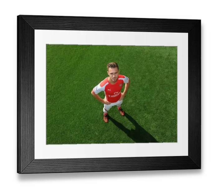 Framed Print : Arsenal First Team: Aaron Ramsey at Emirates Stadium (2014) Framed Print : Arsenal First Team: Aaron Ramsey at Emirates Stadium (2014)
