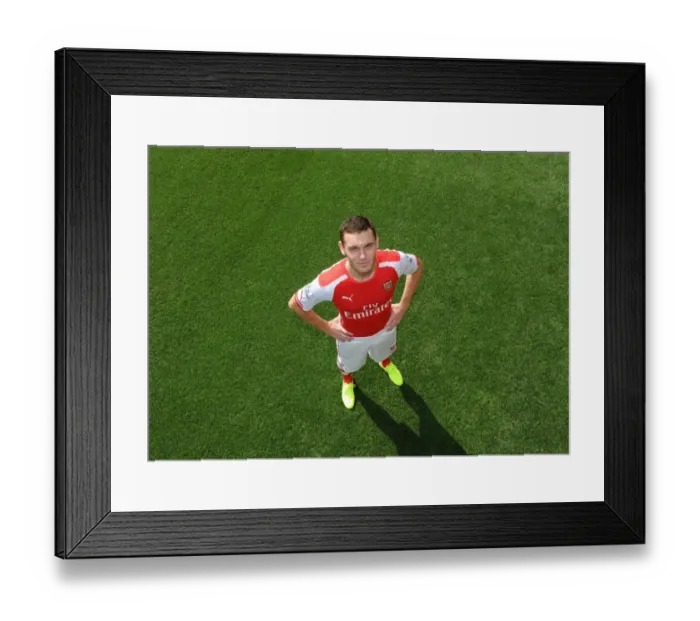 Framed Print : Arsenal Football Club: Thomas Vermaelen at 2014-15 First Team Photocall, Emirates Stadium Framed Print : Arsenal Football Club: Thomas Vermaelen at 2014-15 First Team Photocall, Emirates Stadium