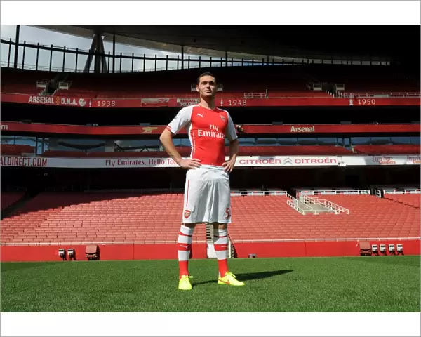 Thomas Vermaelen (Arsenal). Arsenal 1st Team Photocall. Emirates Stadium, 7  /  8  /  14