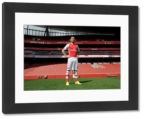 Thomas Vermaelen (Arsenal). Arsenal 1st Team Photocall. Emirates Stadium, 7  /  8  /  14