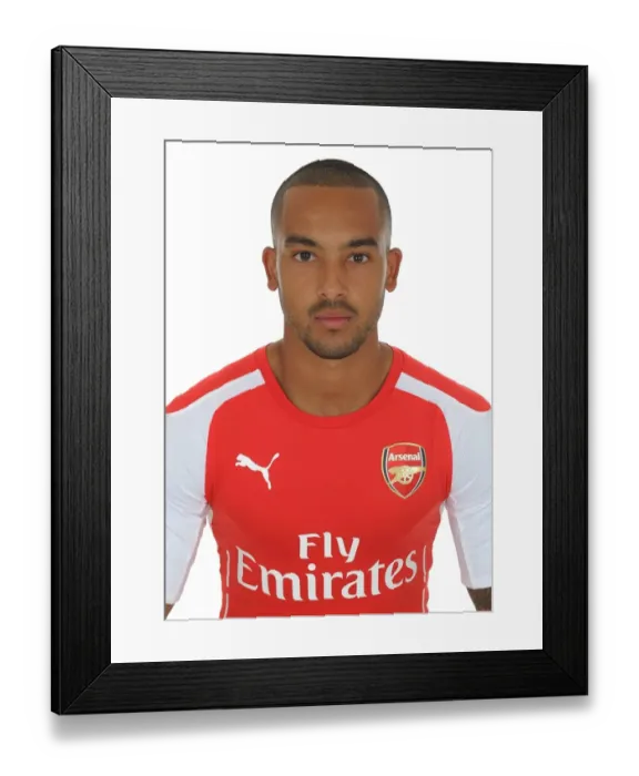 Framed Print : Theo Walcott at Arsenal Photocall 2014 / 15 Framed Print : Theo Walcott at Arsenal Photocall 2014 / 15