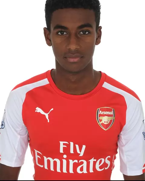 Arsenal's Gedion Zelalem at 2014-15 Photocall