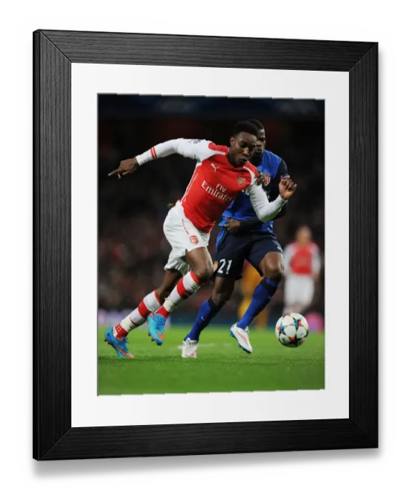 Framed Print : Danny Welbeck Dashes Past Monaco's Wallace: Arsenal vs AS Monaco, UEFA Champions League 2015