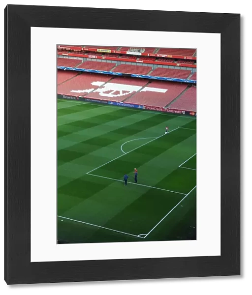 Emirates Stadium: Preparing the Pitch for Arsenal vs Monaco (UEFA Champions League, 2015)