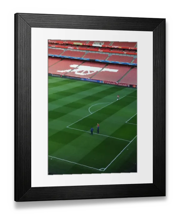 Framed Print : Emirates Stadium: Preparing the Pitch for Arsenal vs Monaco (UEFA Champions League, 2015)