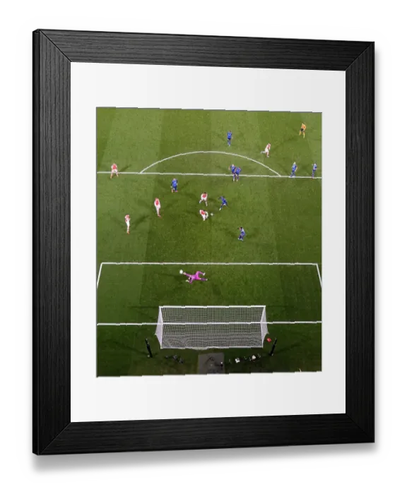 Framed Print : Alex Oxlade-Chamberlain Scores the Winner: Arsenal vs AS Monaco, UEFA Champions League Round of 16