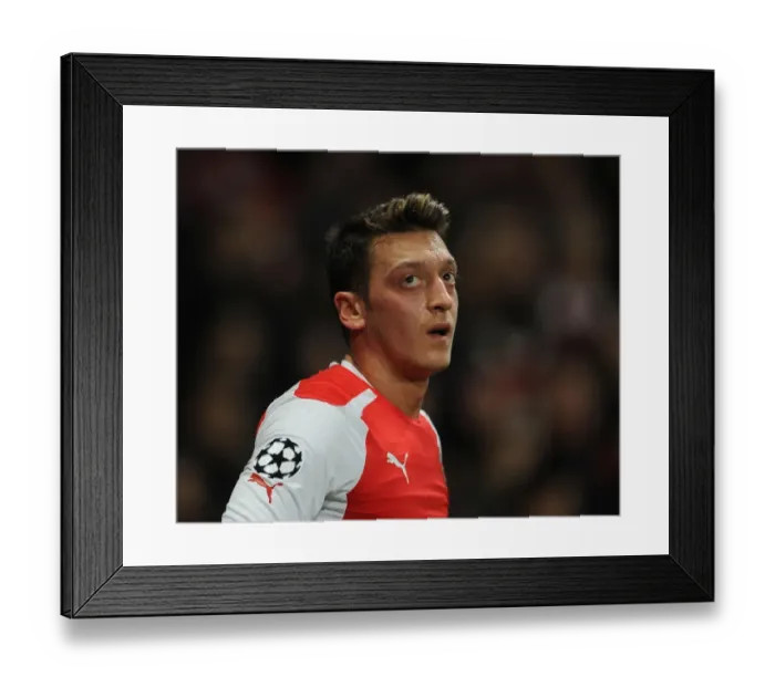 Framed Print : Mesut Ozil in Action: Arsenal vs AS Monaco, UEFA Champions League 2015 Framed Print : Mesut Ozil in Action: Arsenal vs AS Monaco, UEFA Champions League 2015