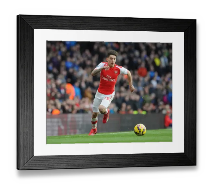 Framed Print : Hector Bellerin in Action: Arsenal vs Everton, Premier League 2015