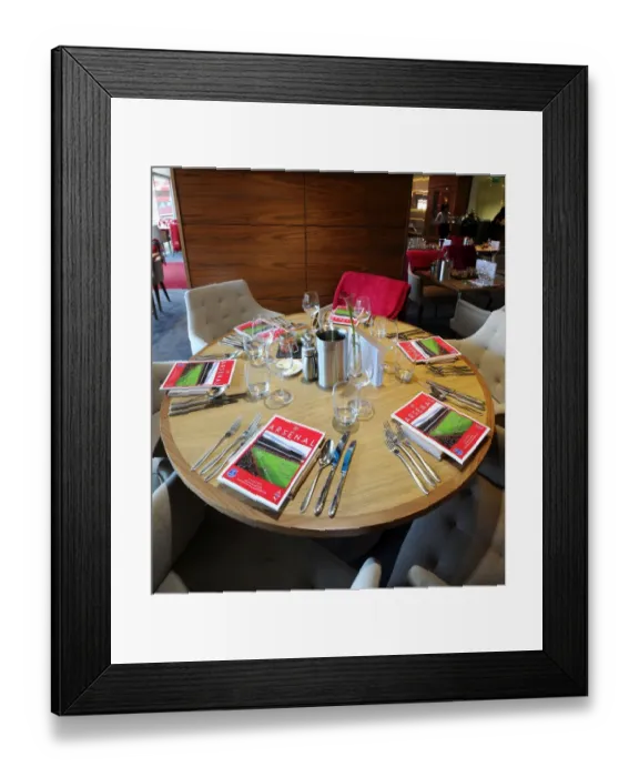 Framed Print : Arsenal 2:0 Everton - Barclays Premier League Victory at Emirates Stadium, 1st March 2015 - Directors Box