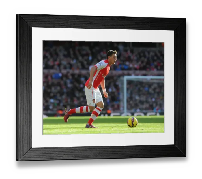 Framed Print : Mesut Ozil (Arsenal). Arsenal 2: 0 Everton. Barclays Premier League. Emirates Stadium, 1 / 3 / 15 Framed Print : Mesut Ozil (Arsenal). Arsenal 2: 0 Everton. Barclays Premier League. Emirates Stadium, 1 / 3 / 15