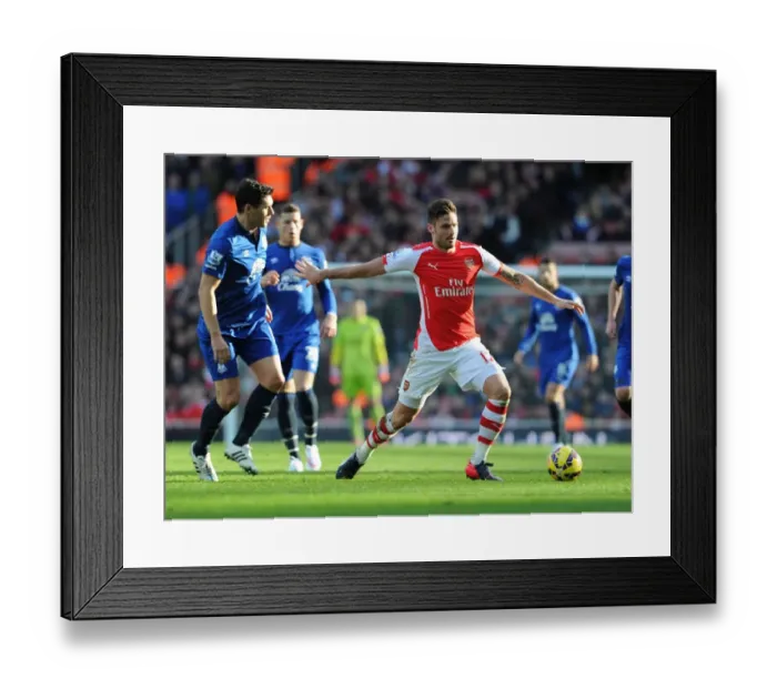Framed Print : Arsenal vs. Everton: Olivier Giroud vs. Gareth Barry Battle at Emirates Stadium, Premier League 2014-15 Framed Print : Arsenal vs. Everton: Olivier Giroud vs. Gareth Barry Battle at Emirates Stadium, Premier League 2014-15