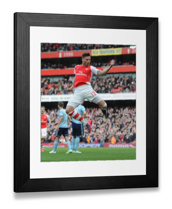 Framed Print : Arsenal's Thrilling Victory: Olivier Giroud's Unforgettable Goal vs. West Ham United, Premier League 2014-15