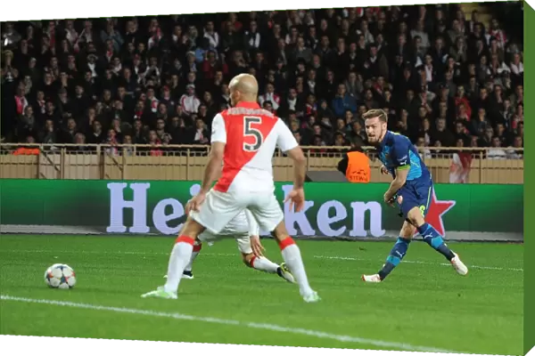 Arsenal's Aaron Ramsey Scores Second Goal Against Monaco in 2015 Champions League Showdown