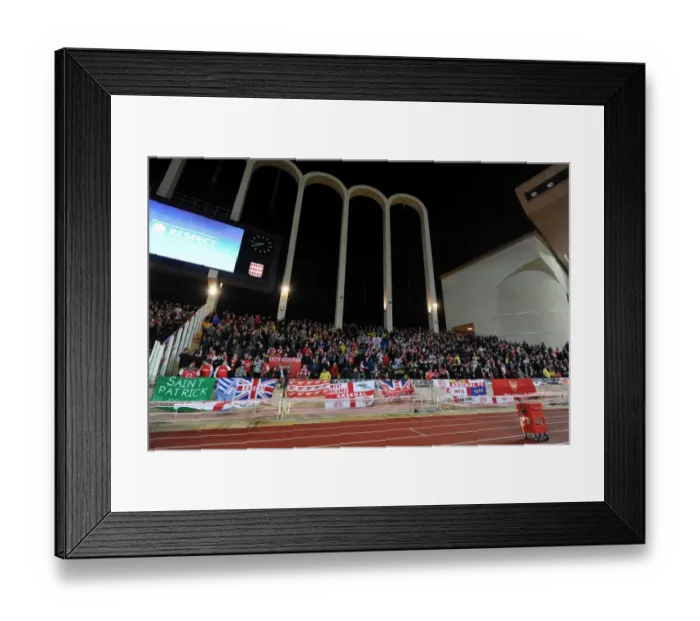 Framed Print : Arsenal Fans Unwavering Support: Monaco v Arsenal, UEFA Champions League 2015