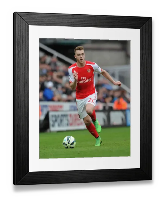 Framed Print : Calum Chambers in Action: Newcastle United vs. Arsenal, Premier League 2014-2015