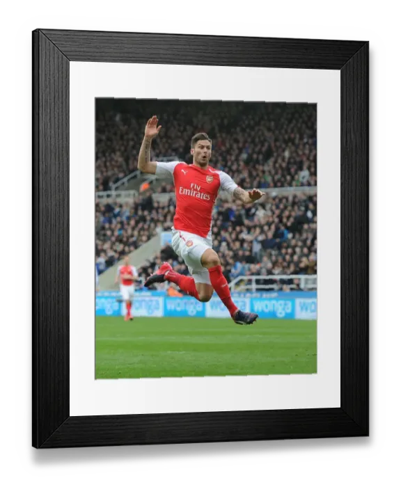 Framed Print : Olivier Giroud in Action: Arsenal vs. Newcastle United, Premier League 2014-2015 Framed Print : Olivier Giroud in Action: Arsenal vs. Newcastle United, Premier League 2014-2015