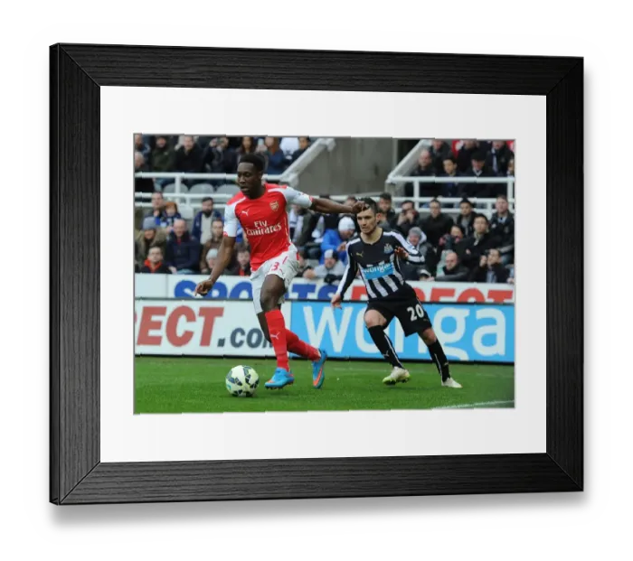 Framed Print : Danny Welbeck Breaks Past Newcastle's Remy Cabella: Arsenal vs Newcastle United, Premier League 2014 / 15 Framed Print : Danny Welbeck Breaks Past Newcastle's Remy Cabella: Arsenal vs Newcastle United, Premier League 2014 / 15
