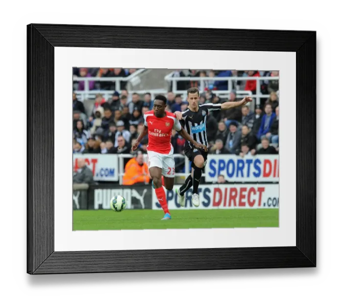 Framed Print : Danny Welbeck (Arsenal) Ryan Taylor (Newcastle). Newcastle United 1: 2 Arsenal. Barclays