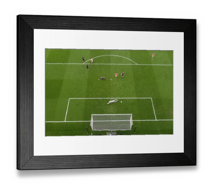 Framed Print : Giroud's Brace: Arsenal's 4-Goal Thrashing of Liverpool (2014-15)
