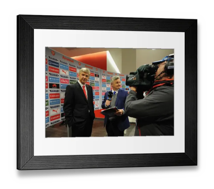 Framed Print : Arsene Wenger Arrives at Emirates Stadium before Arsenal vs Liverpool (2015)