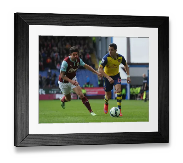 Framed Print : Alexis Sanchez Outruns George Boyd: Burnley vs Arsenal, Premier League 2014 / 15