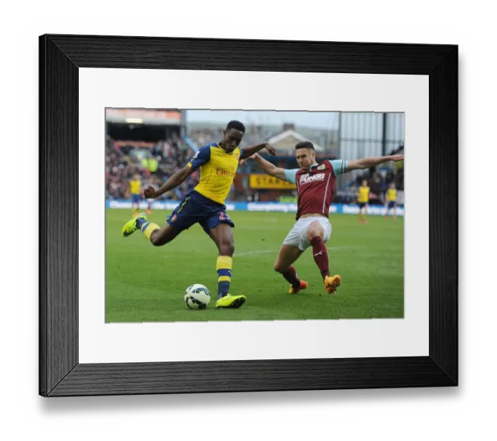 Framed Print : Clash at Turf Moor: Welbeck vs. Shackell - Burnley vs. Arsenal, Premier League 2014-2015