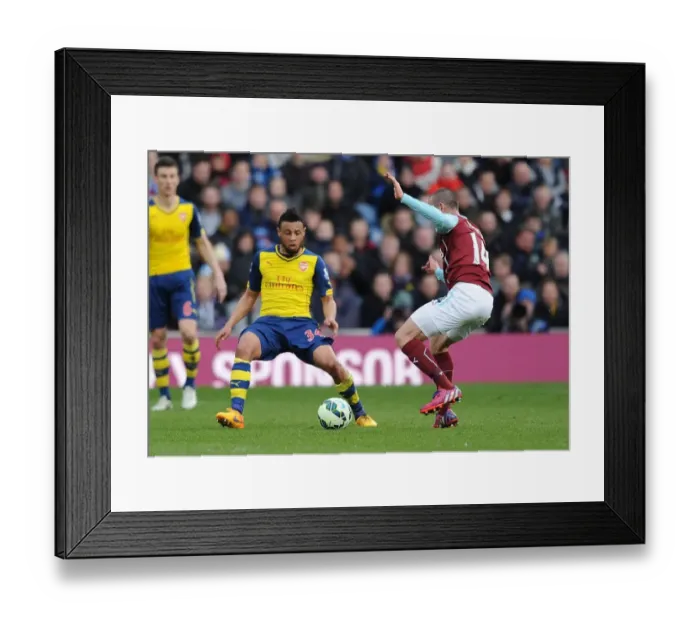 Framed Print : Arsenal vs Burnley: Premier League Battle at Turf Moor (2014 / 15) Framed Print : Arsenal vs Burnley: Premier League Battle at Turf Moor (2014 / 15)