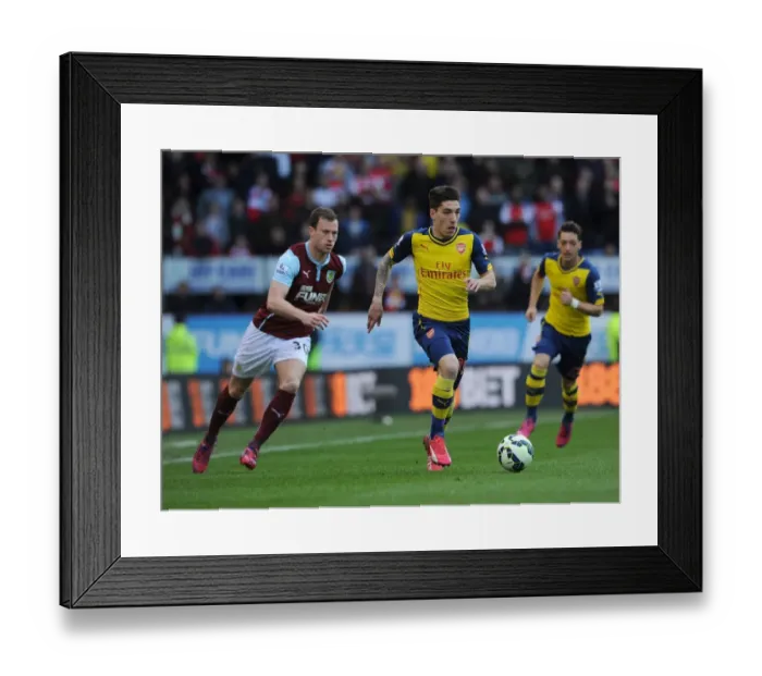 Framed Print : Arsene Wenger: Intense Focus at Burnley's Turf Moor (Premier League 2015) Framed Print : Arsene Wenger: Intense Focus at Burnley's Turf Moor (Premier League 2015)