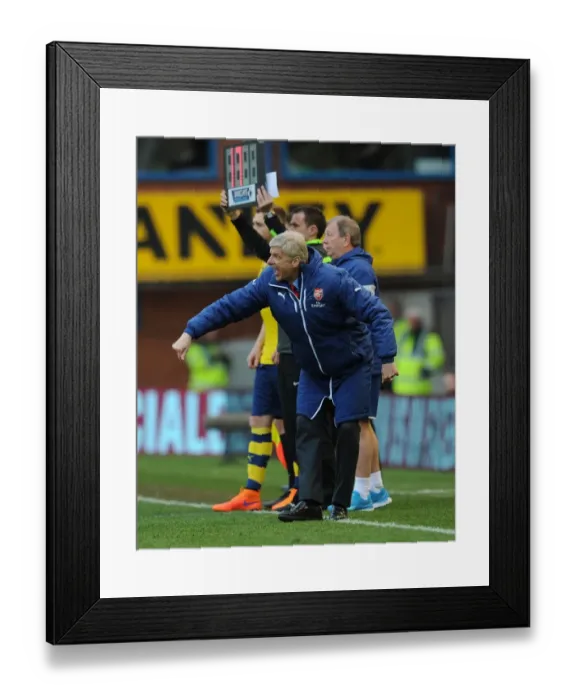 Framed Print : Arsene Wenger Leads Arsenal Against Burnley in Premier League Clash (2015) Framed Print : Arsene Wenger Leads Arsenal Against Burnley in Premier League Clash (2015)