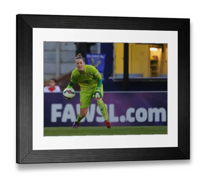 Framed Print : Arsenal's Siobhan Chamberlain vs. Bristol Academy's Sophie Ingle: A Goalkeeper Showdown in the WSL